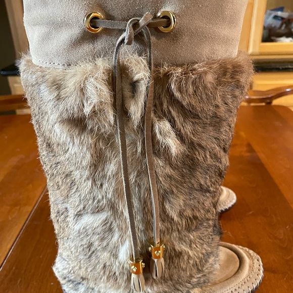 AUTHENTIC Tory Burch Rabbit Fur Boots-New, never worn - Picture 10 of 11